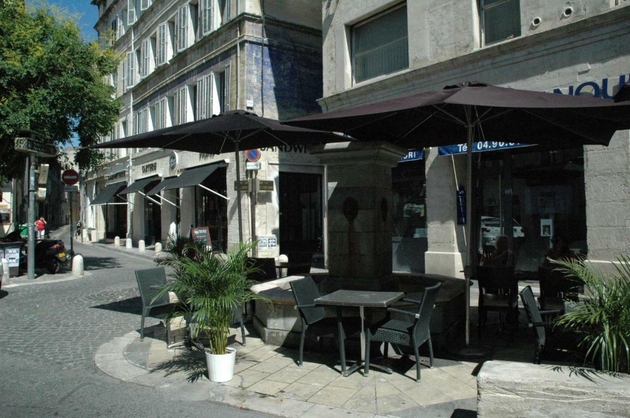 Studio De La Croix Avignon Centre المظهر الخارجي الصورة